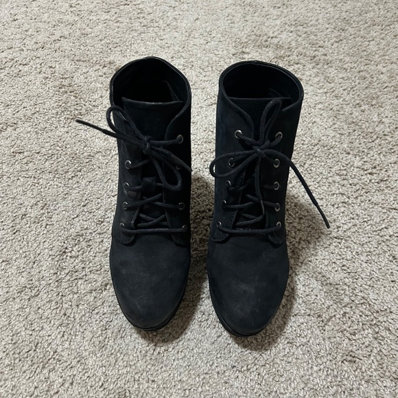 Steve Madden Black Suede Booties - Picture 2 of 7